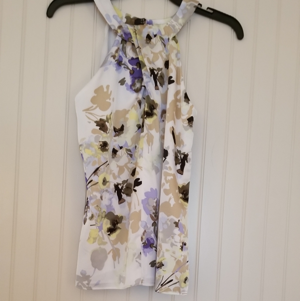 White House Black Market xs floral blouse